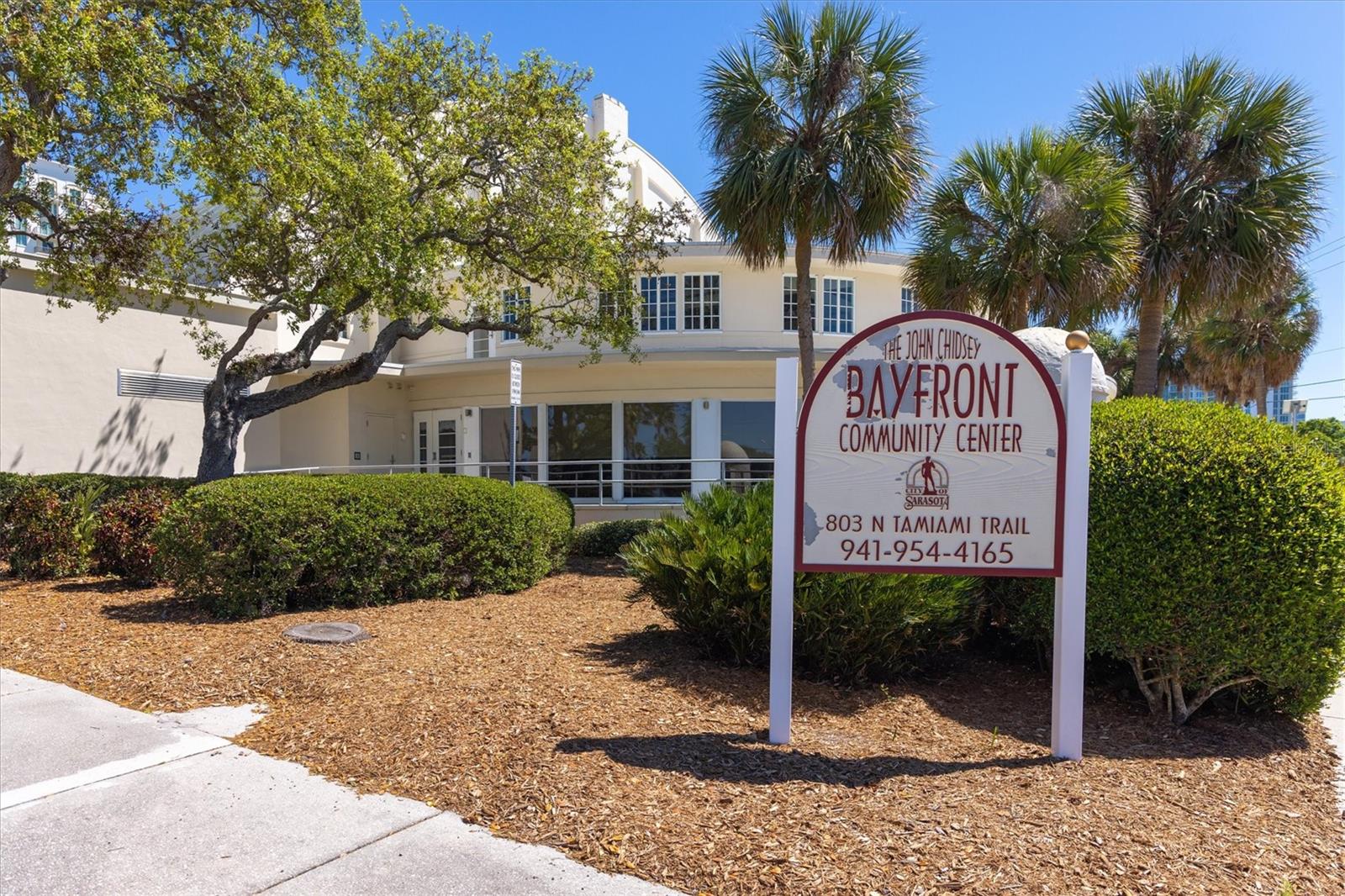 Image 85 of 88 For 5911 Midnight Pass Road 206