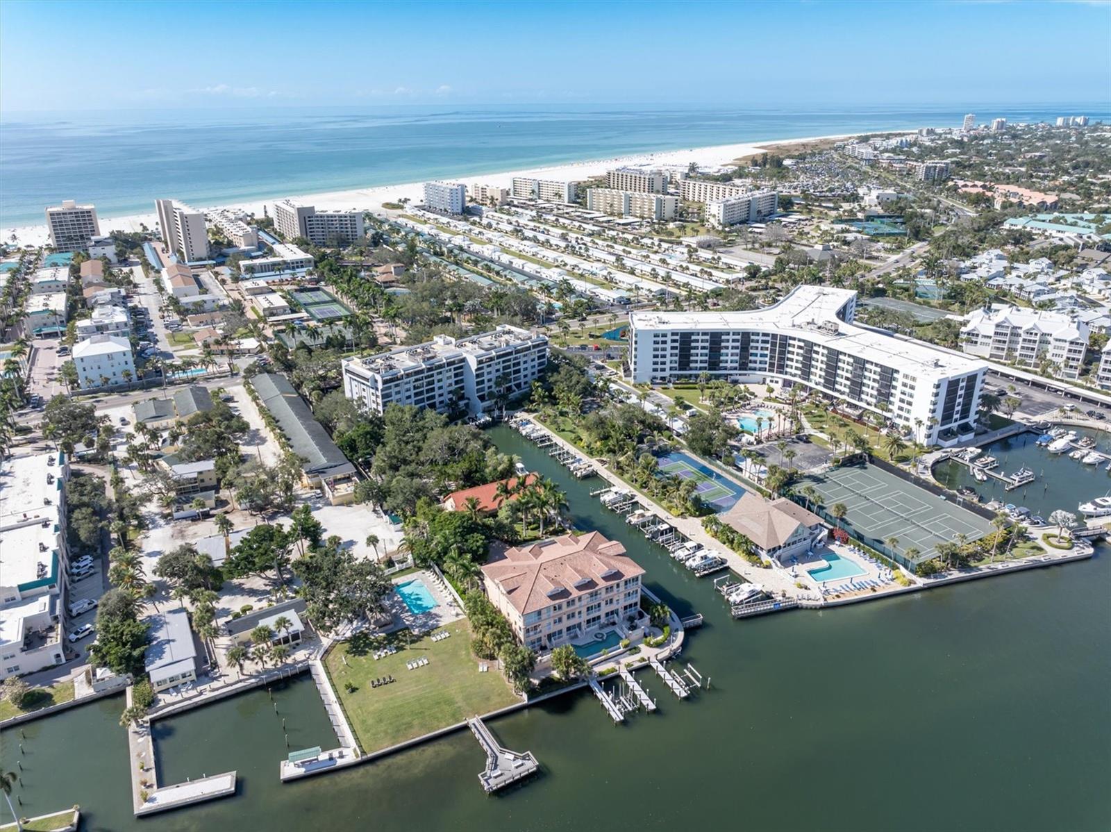 Image 86 of 88 For 5911 Midnight Pass Road 206