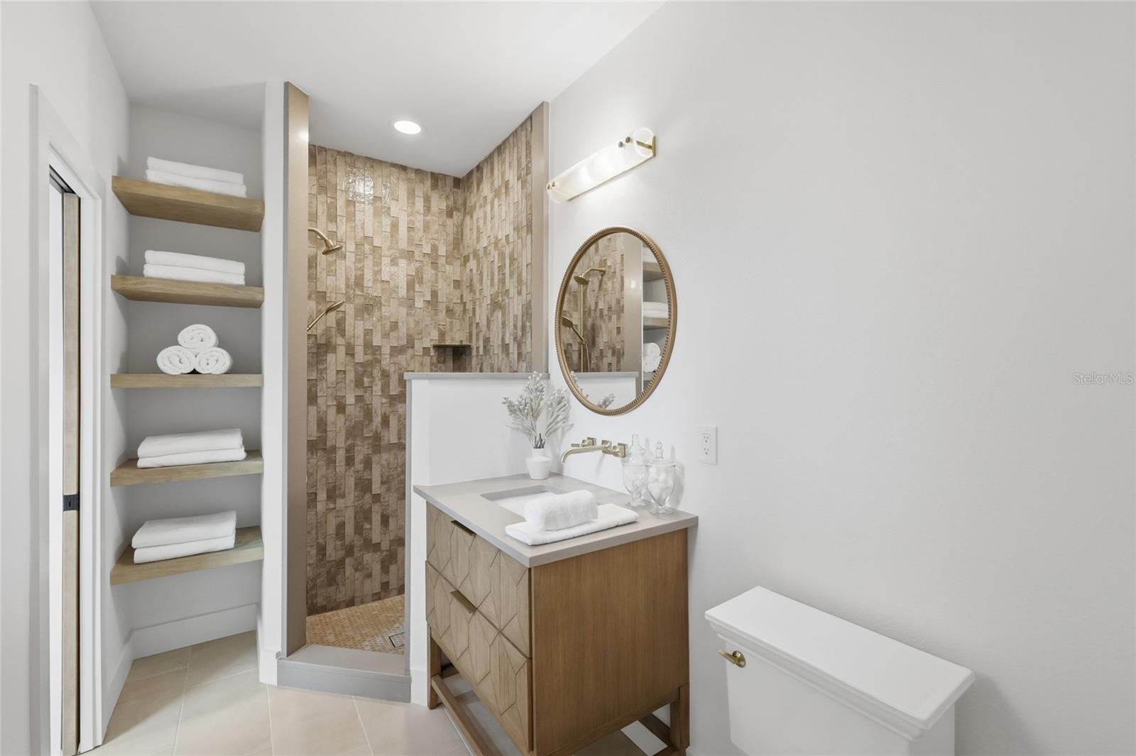 Image 24 of 57 For 4833 Featherbed Lane