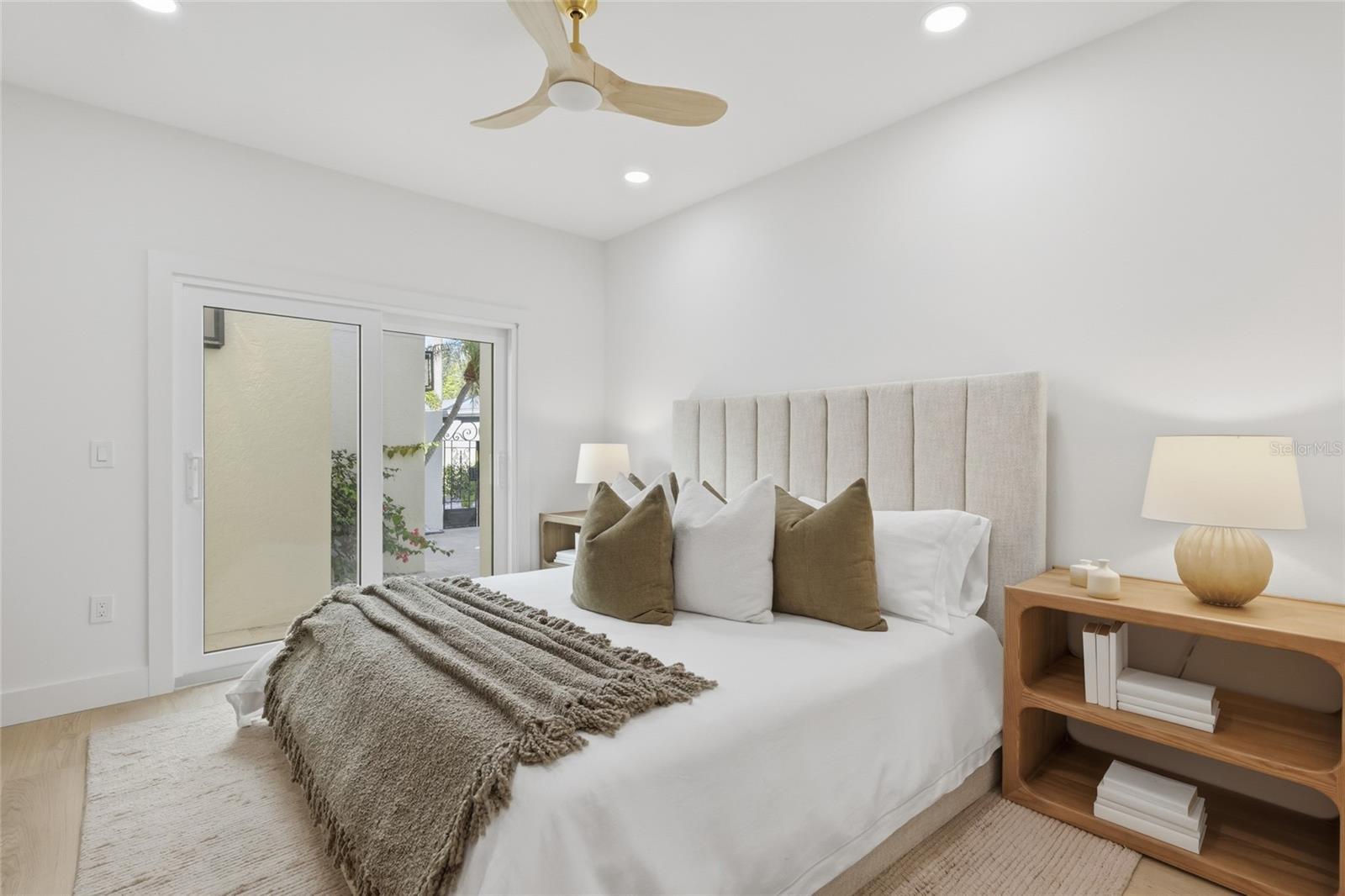 Image 27 of 57 For 4833 Featherbed Lane