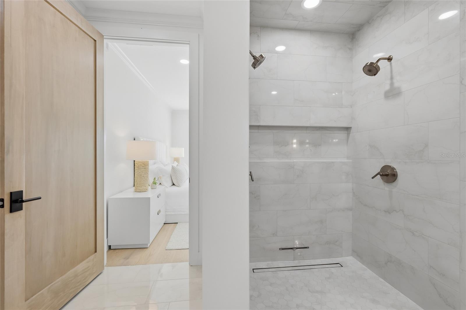 Image 41 of 57 For 4833 Featherbed Lane