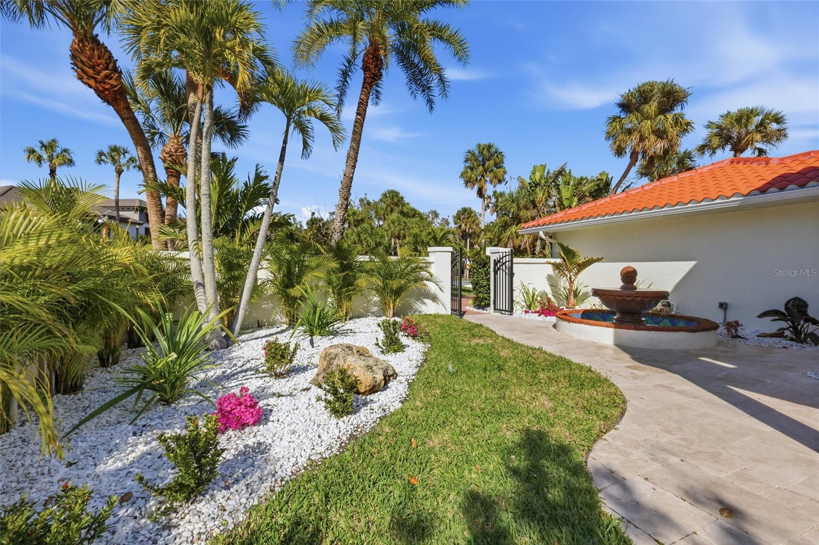 Image 44 of 57 For 4833 Featherbed Lane