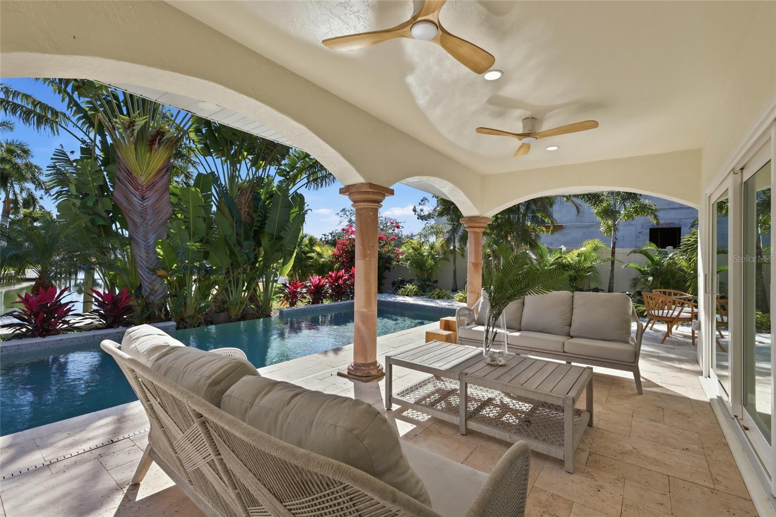 Image 47 of 57 For 4833 Featherbed Lane