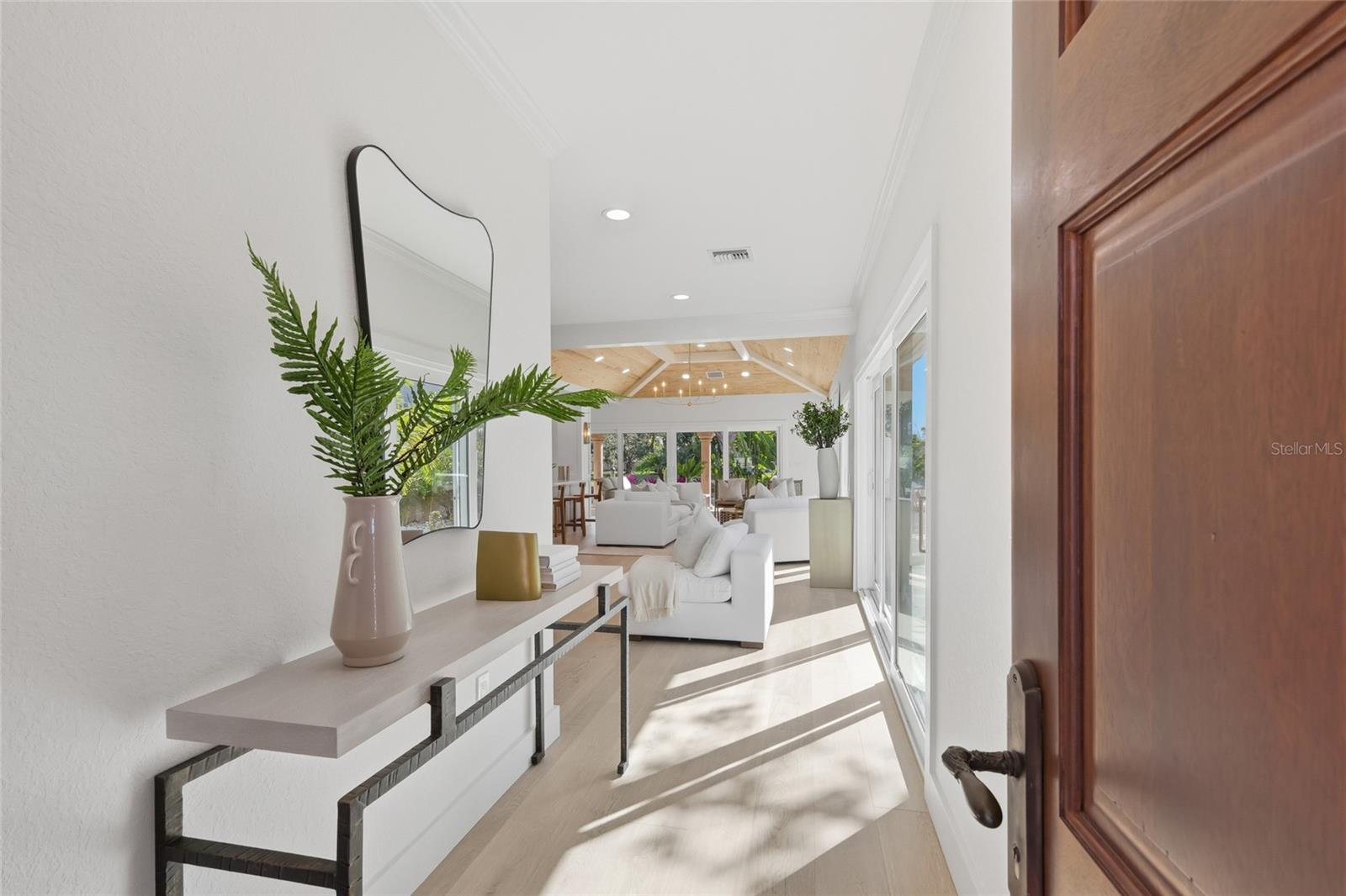 Image 5 of 57 For 4833 Featherbed Lane