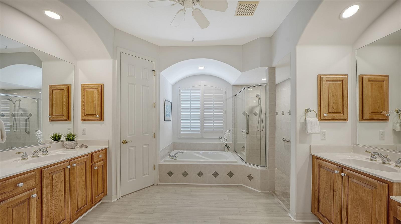 Image 33 of 61 For 665 Crane Prairie Way