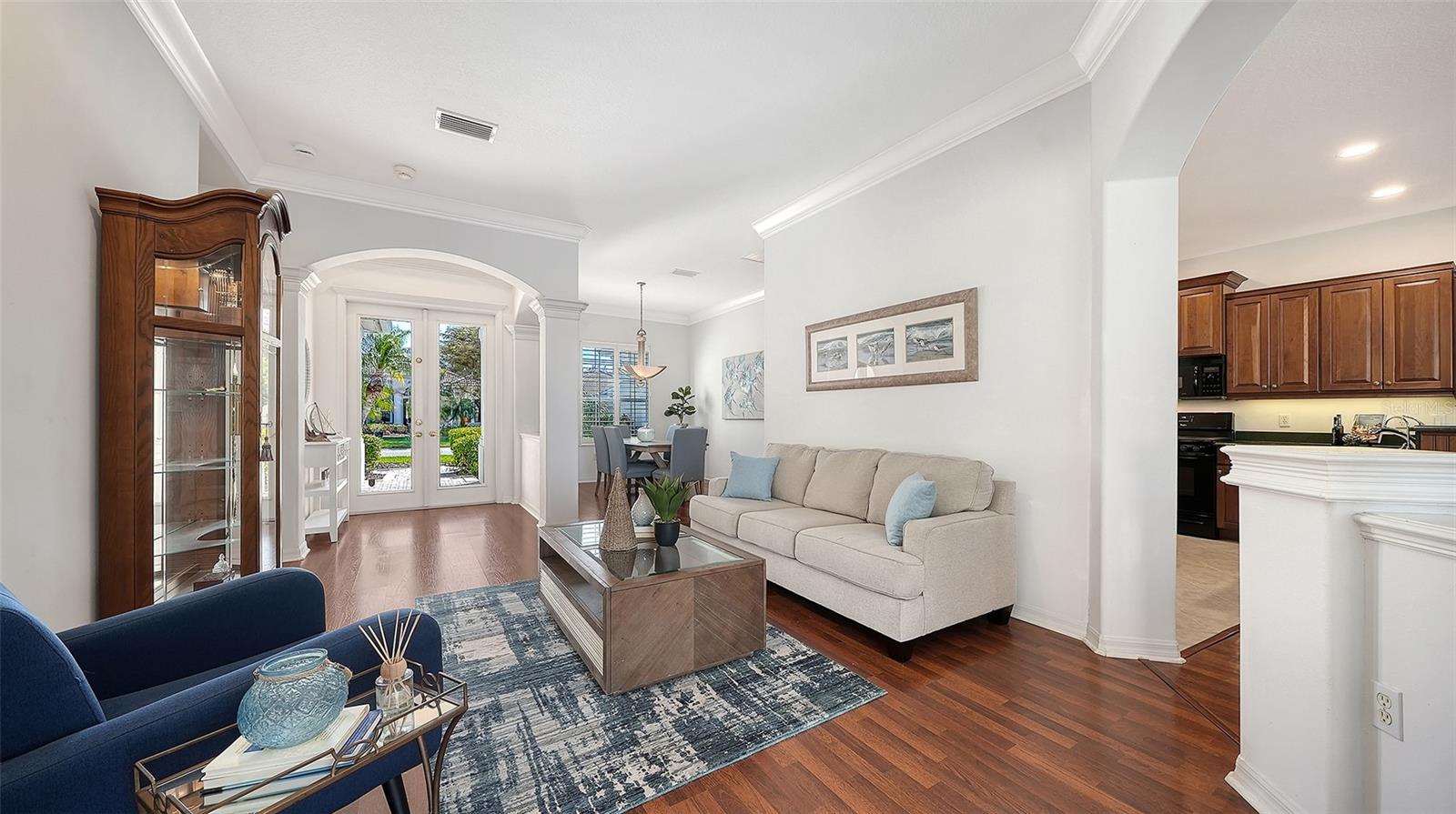 Image 6 of 61 For 665 Crane Prairie Way