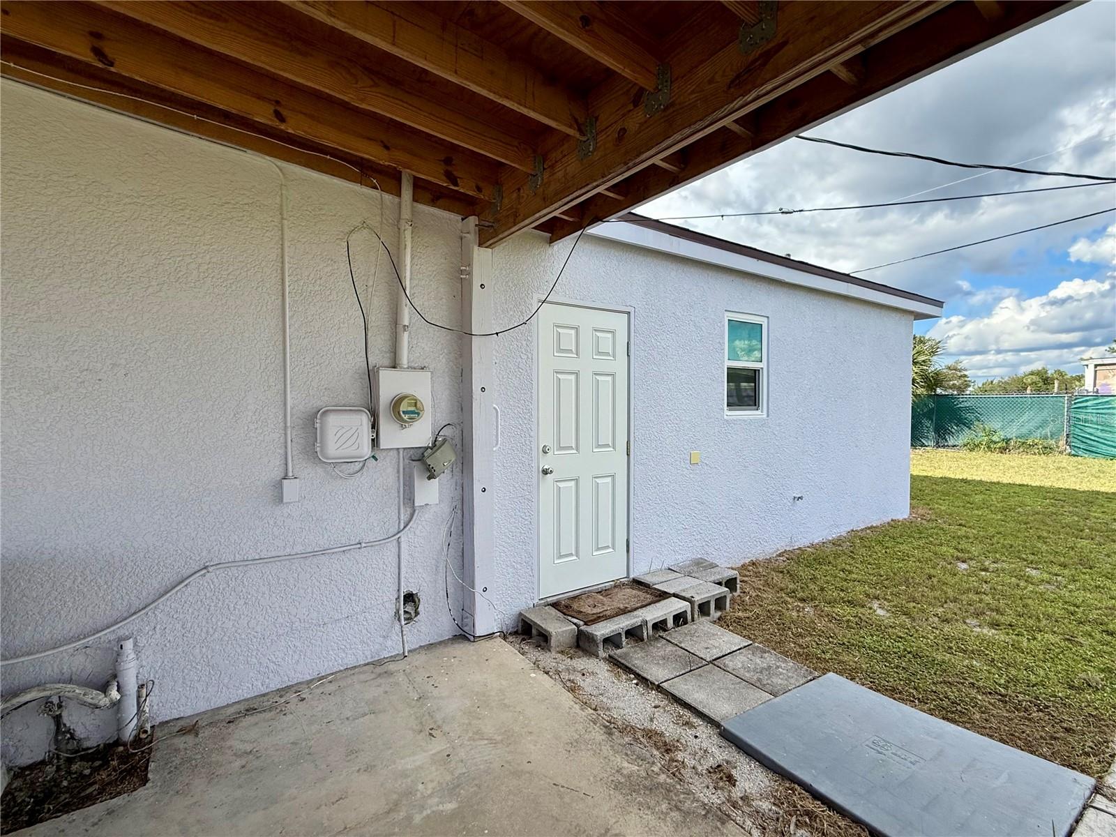 Image 10 of 41 For 205 Martin Drive Ne