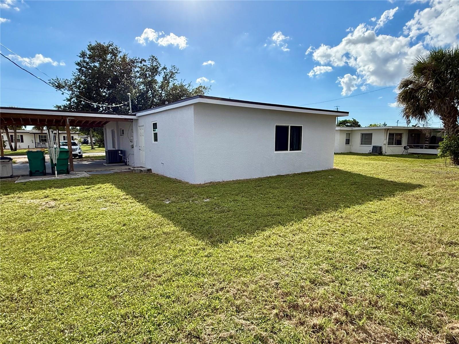 Image 12 of 41 For 205 Martin Drive Ne