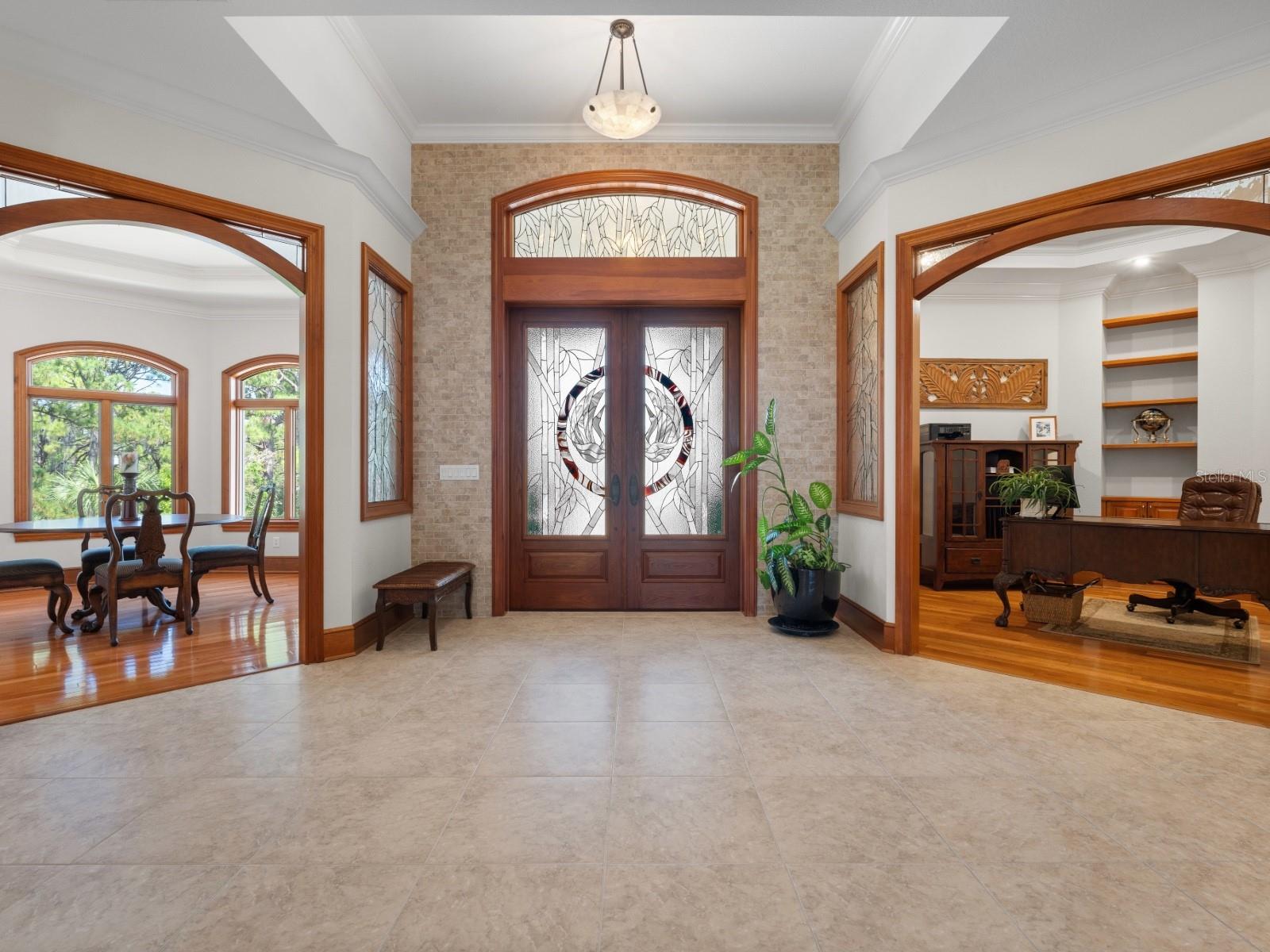 Image 23 of 70 For 1930 Bayshore Drive