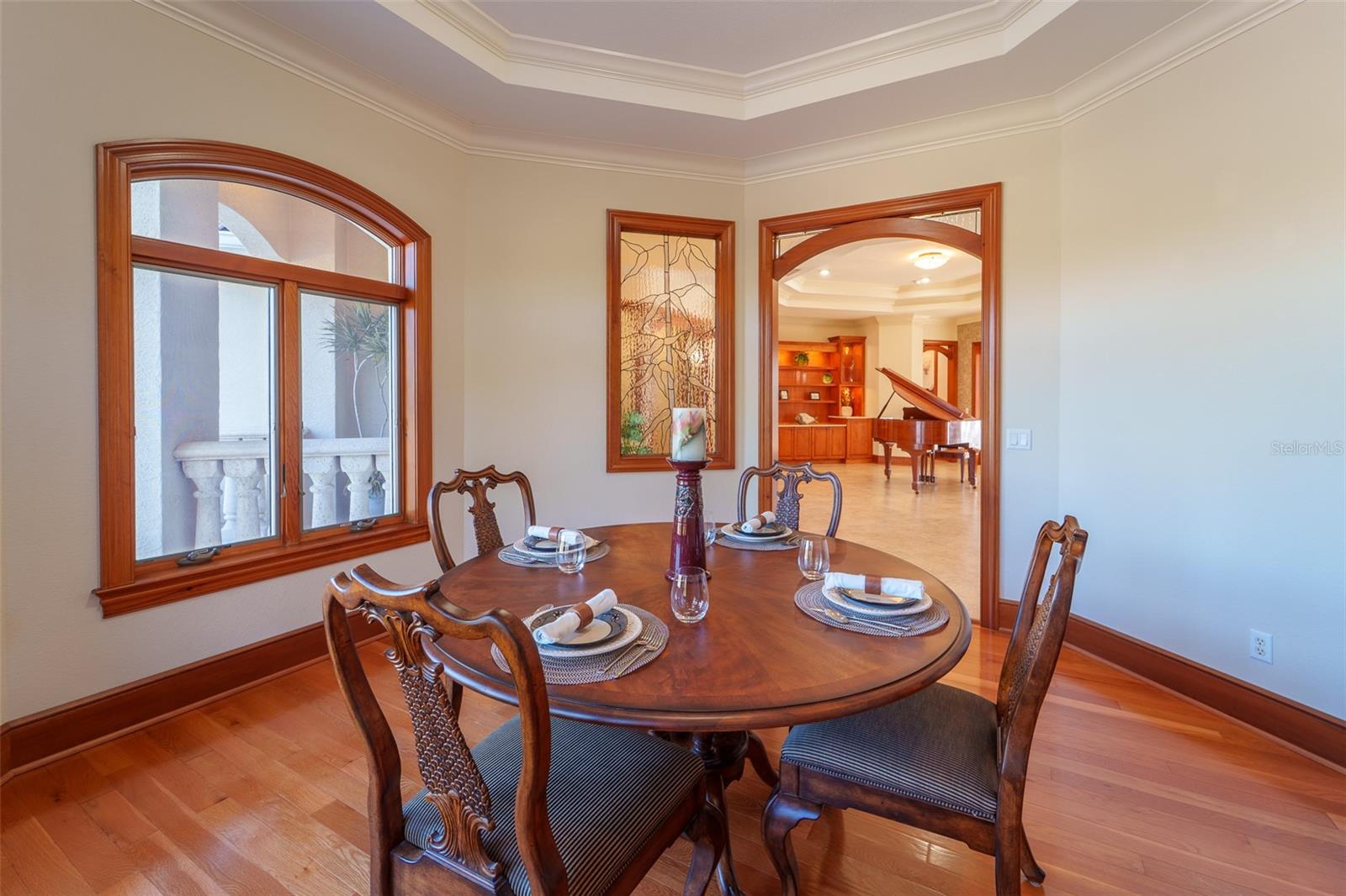 Image 28 of 70 For 1930 Bayshore Drive