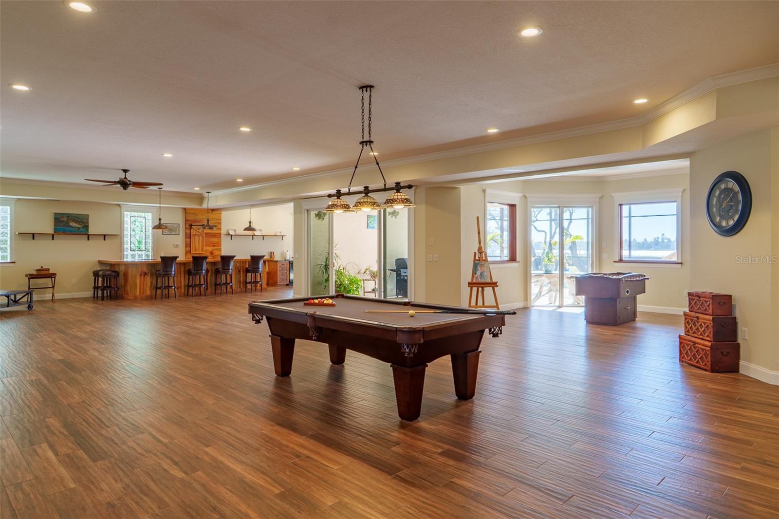 Image 43 of 70 For 1930 Bayshore Drive