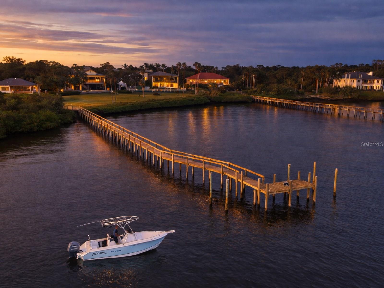 Image 5 of 70 For 1930 Bayshore Drive