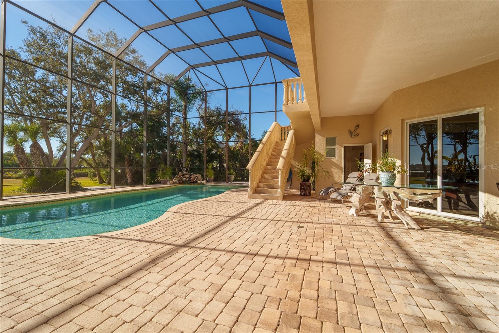 Image 50 of 70 For 1930 Bayshore Drive