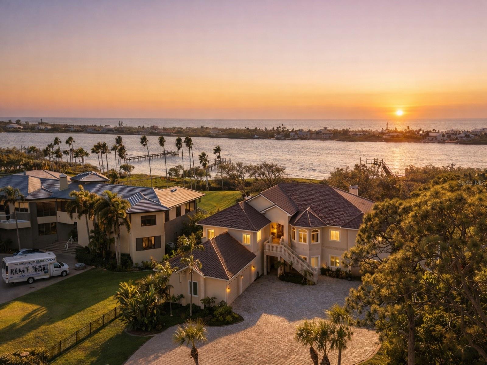 Image 58 of 70 For 1930 Bayshore Drive