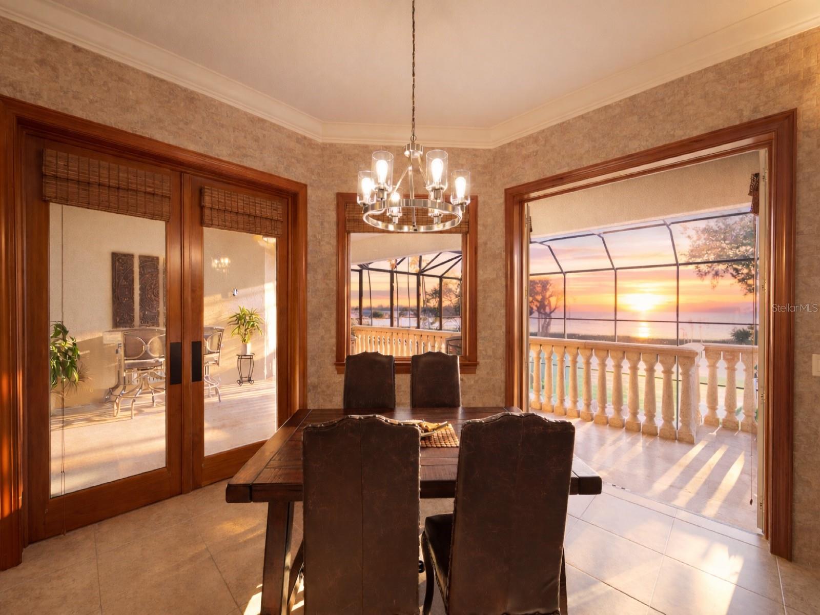 Image 9 of 70 For 1930 Bayshore Drive