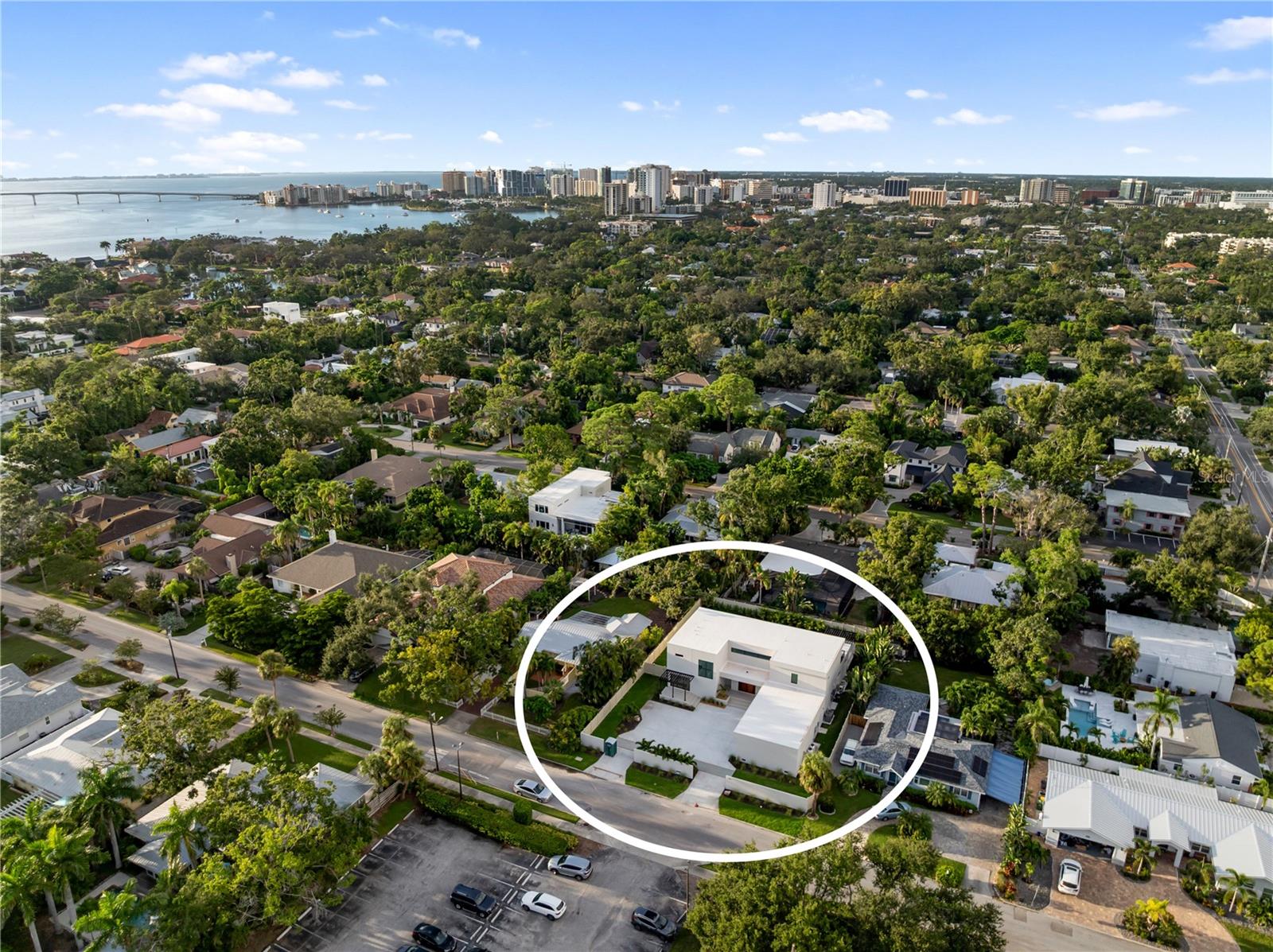 Image 3 of 97 For 1759 Waldemere Street