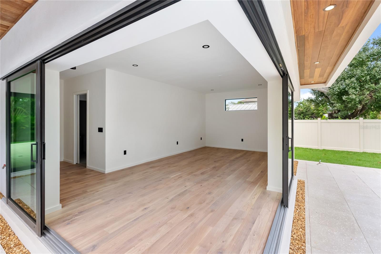 Image 41 of 97 For 1759 Waldemere Street