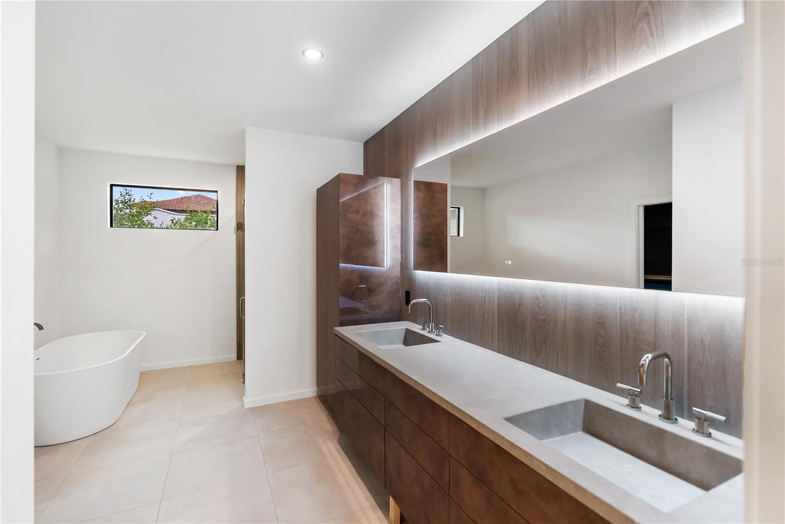 Image 43 of 97 For 1759 Waldemere Street