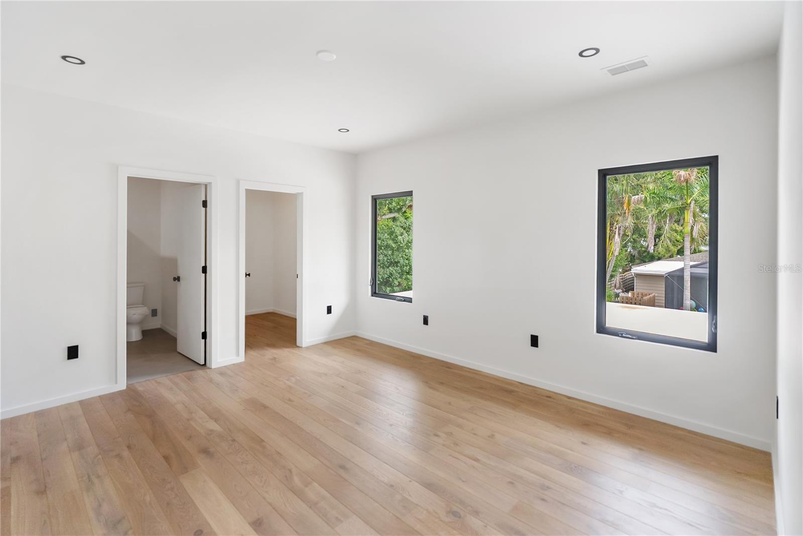 Image 65 of 97 For 1759 Waldemere Street