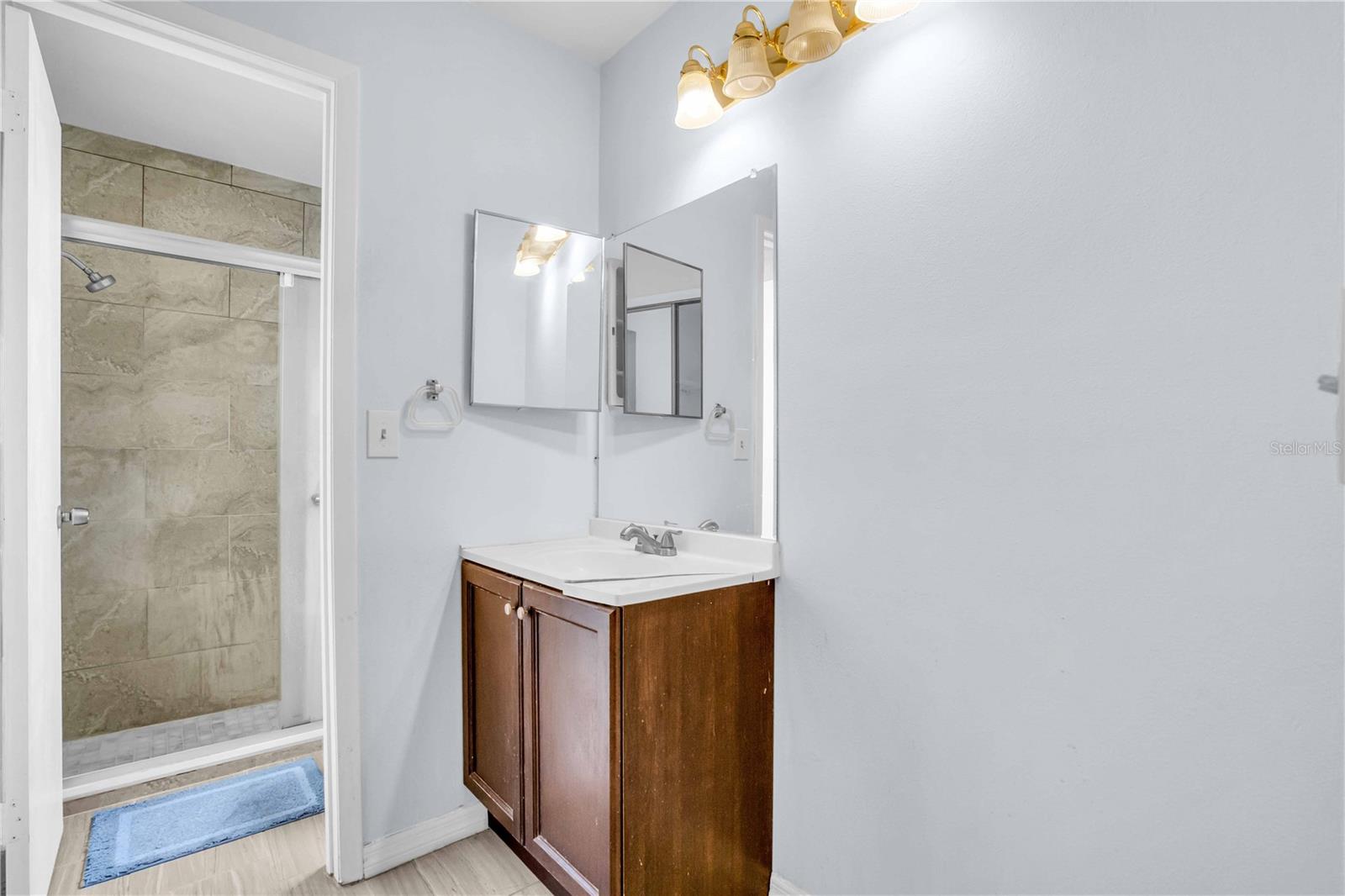 Image 13 of 24 For 8407 Caladesi Island Dr