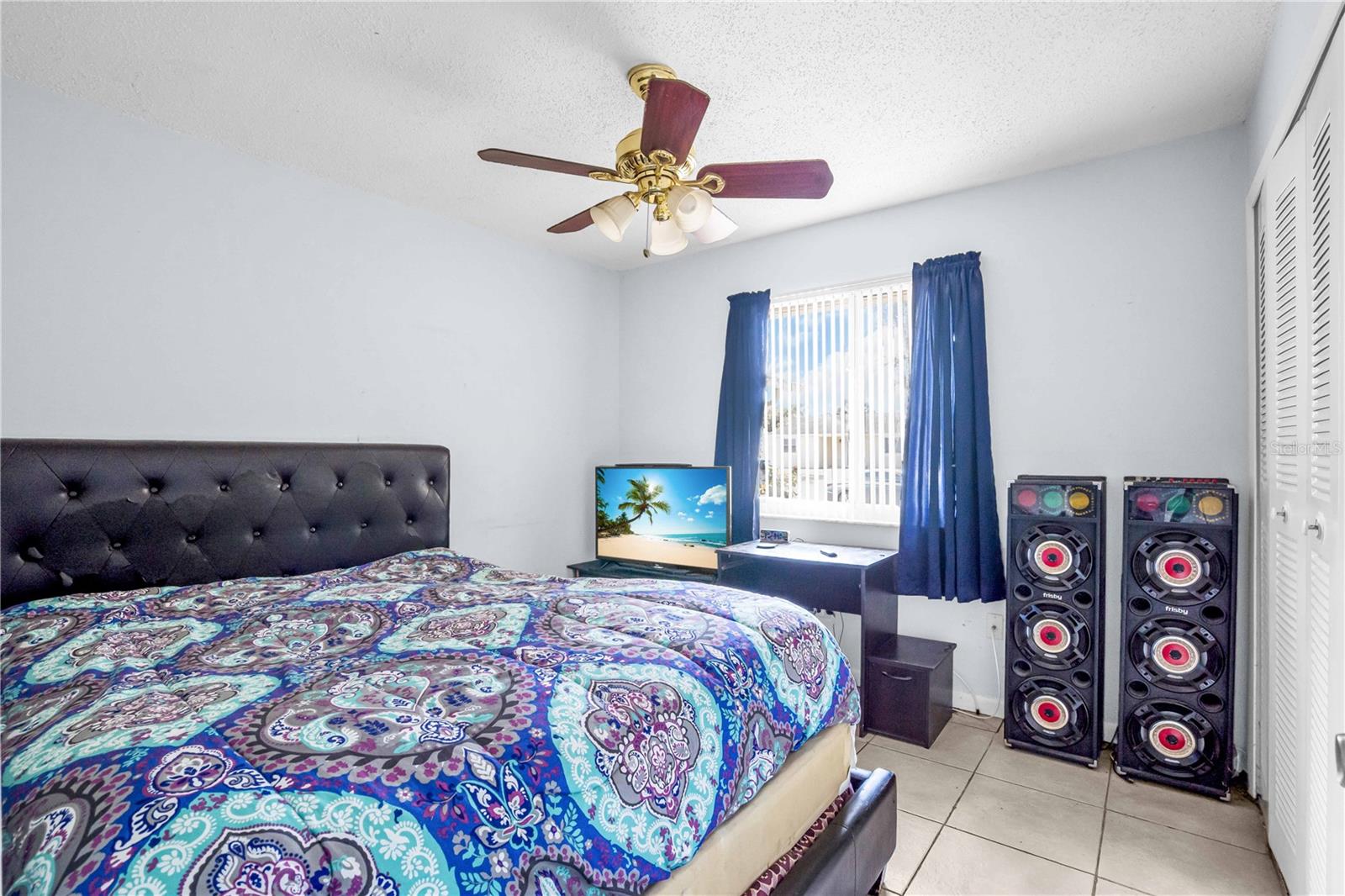 Image 15 of 24 For 8407 Caladesi Island Dr