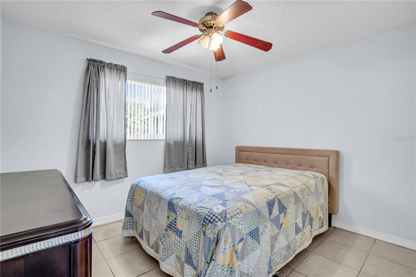 Image 17 of 24 For 8407 Caladesi Island Dr