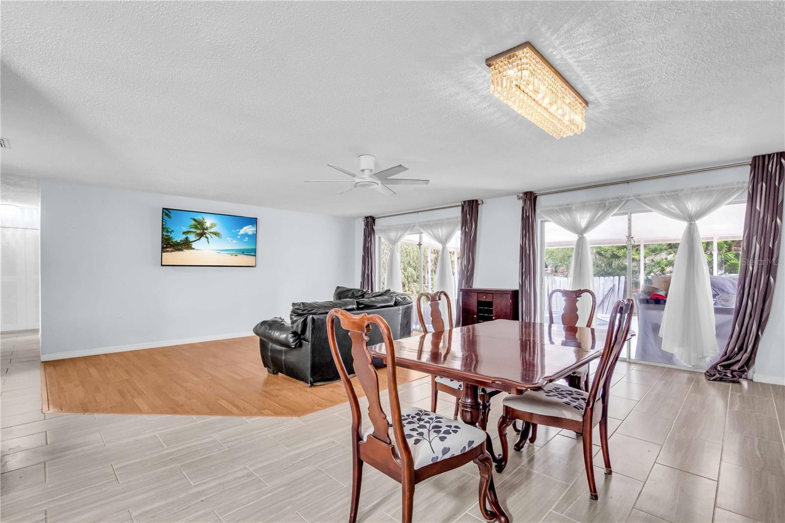 Image 7 of 24 For 8407 Caladesi Island Dr