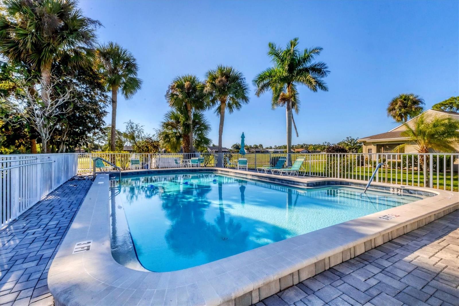 Image 28 of 84 For 2671 Greenbelt Yard  N2