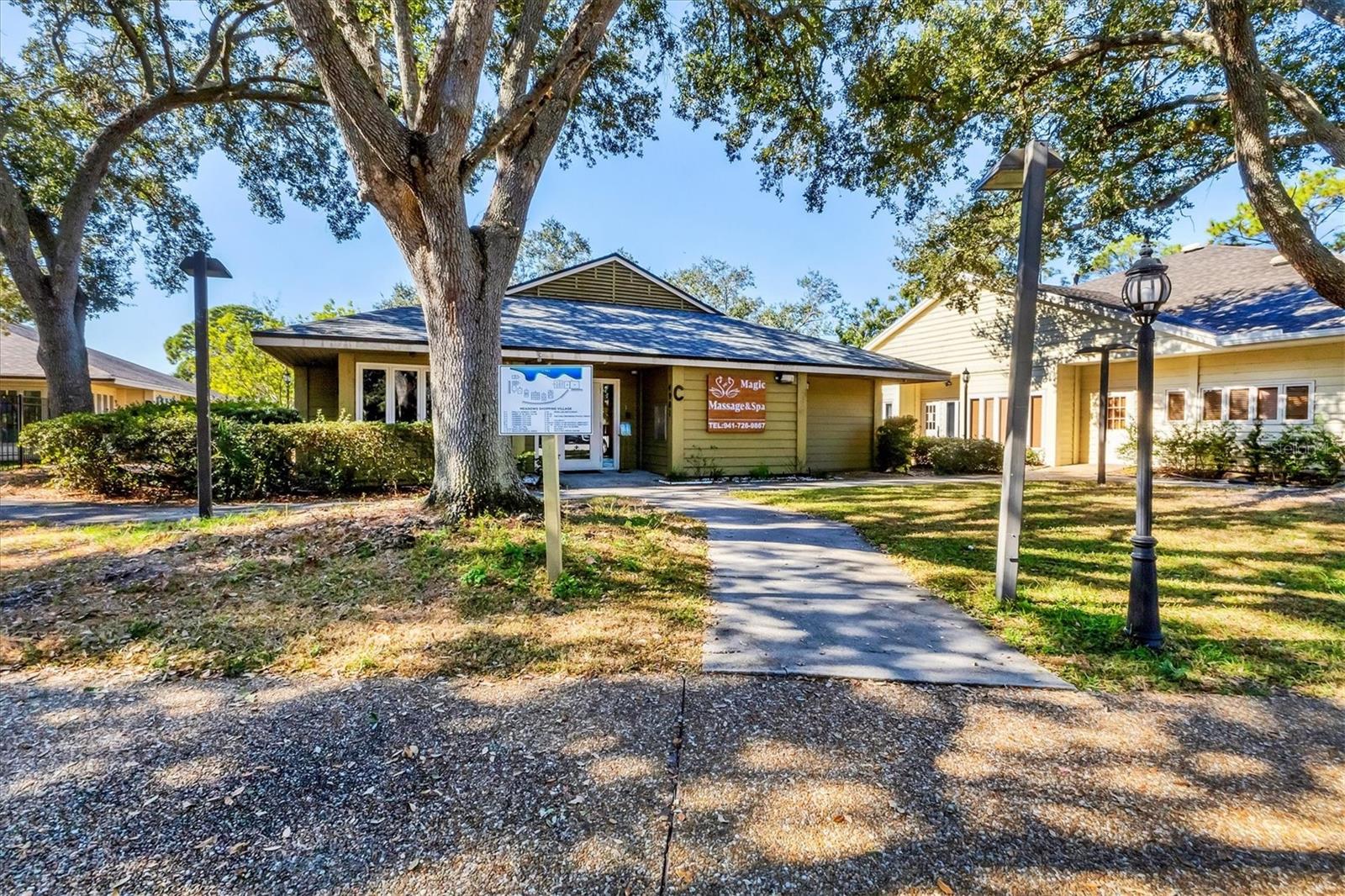 Image 33 of 84 For 2671 Greenbelt Yard  N2