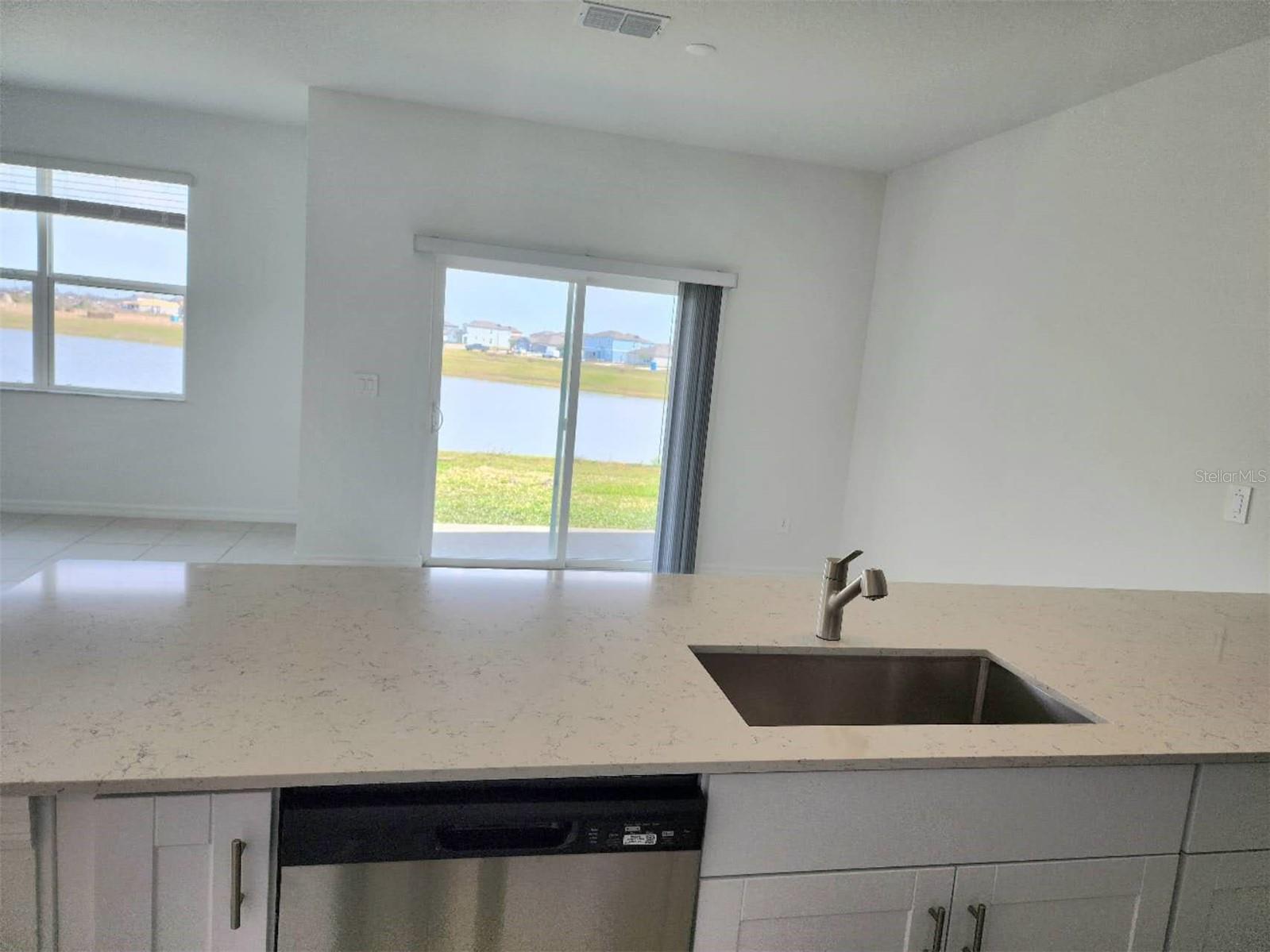 Image 3 of 17 For 8629 Salty Sands Street