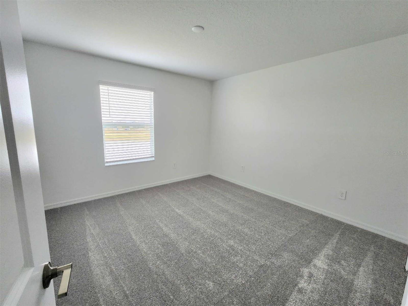 Image 9 of 17 For 8629 Salty Sands Street