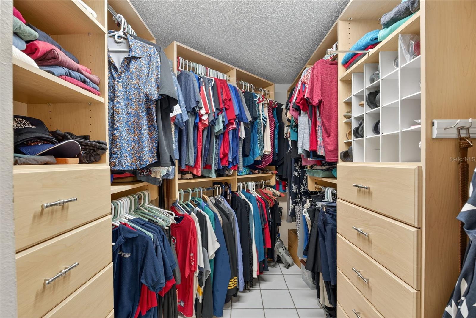 Image 24 of 55 For 4207 Balmoral Way