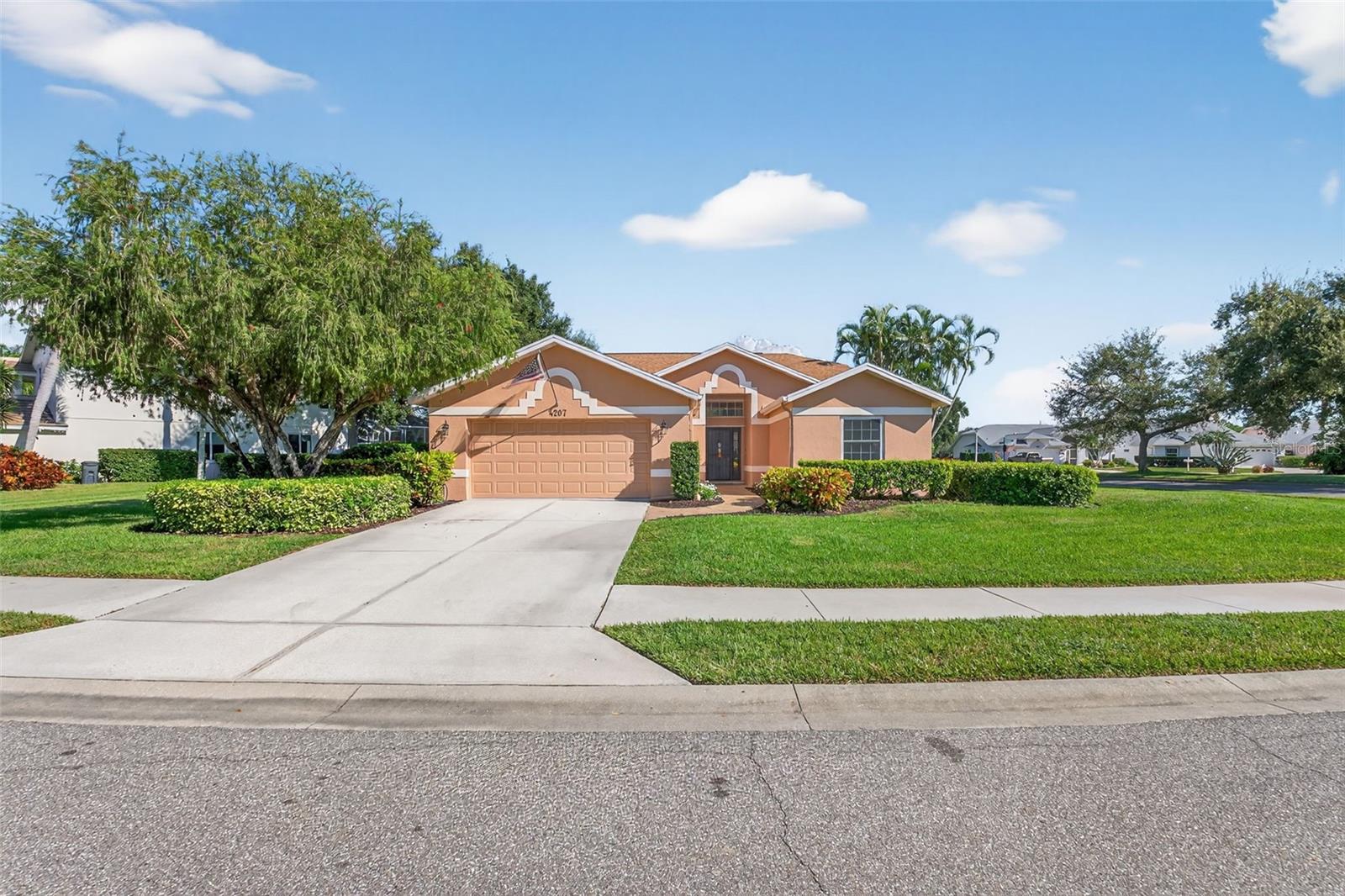 Image 40 of 55 For 4207 Balmoral Way