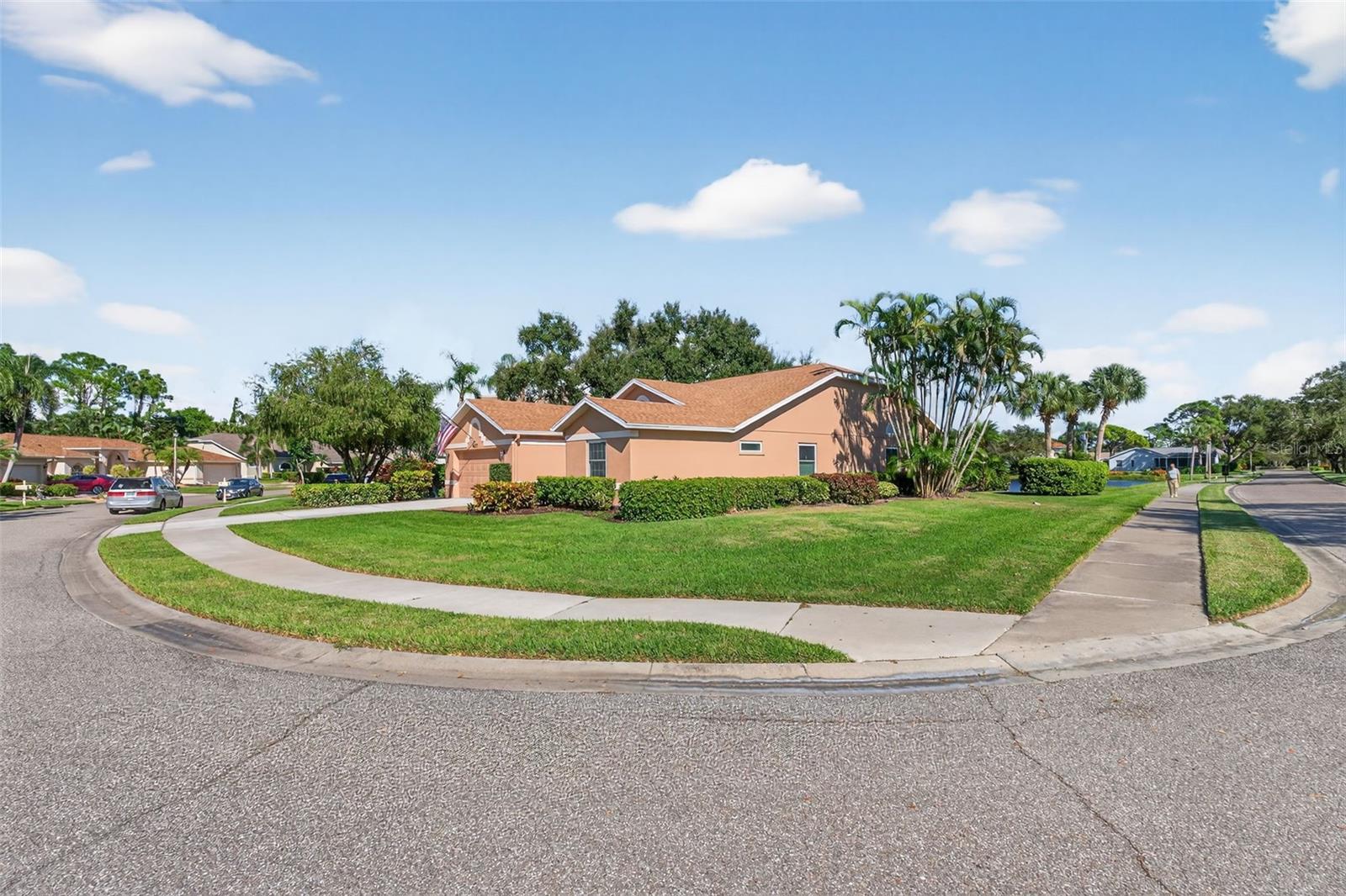 Image 42 of 55 For 4207 Balmoral Way