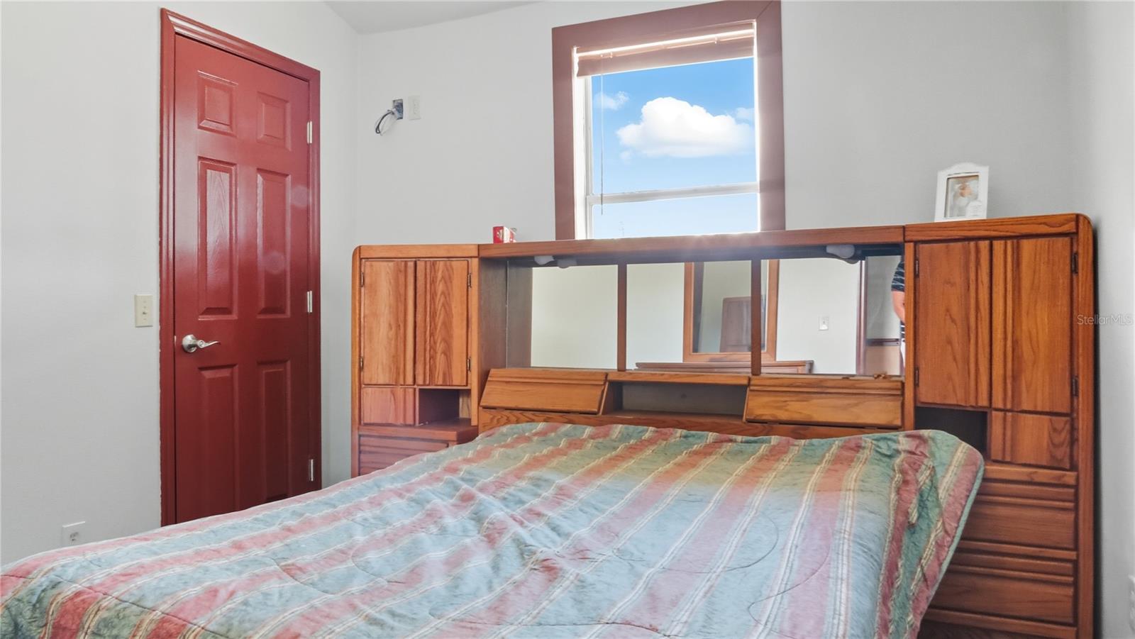 Image 10 of 41 For 16736 Dalberg Drive