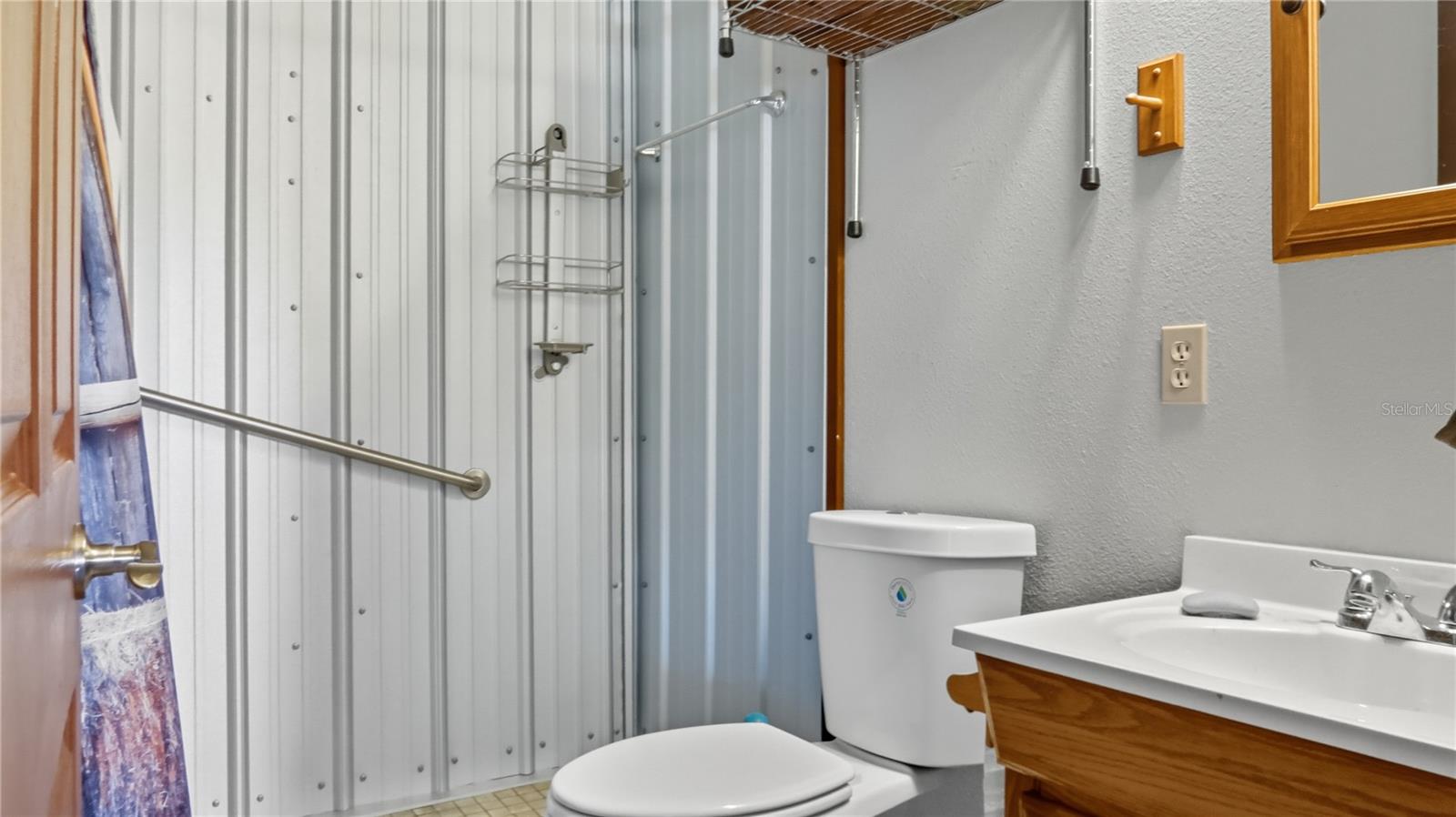 Image 12 of 41 For 16736 Dalberg Drive