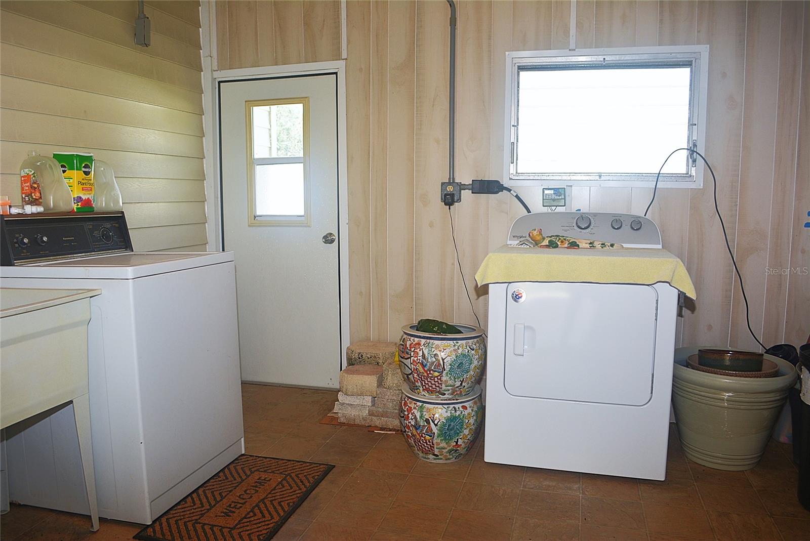 Image 39 of 42 For 808 53rd Avenue E 9