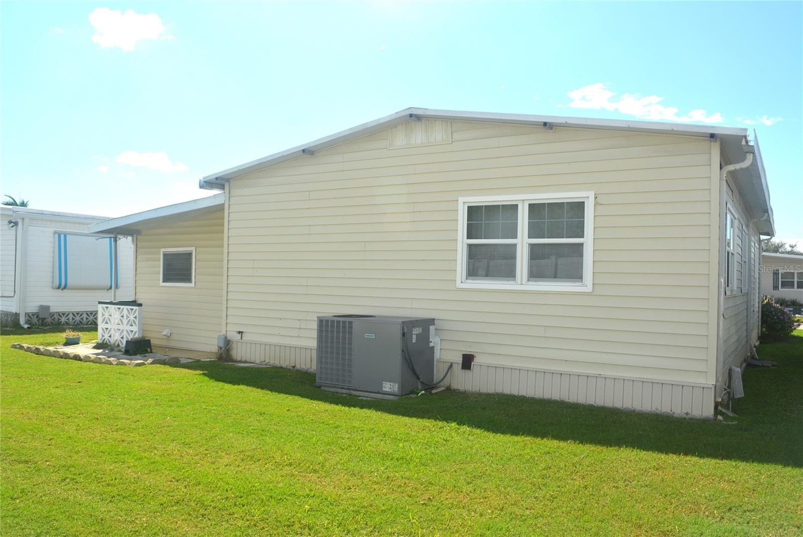 Image 6 of 42 For 808 53rd Avenue E 9