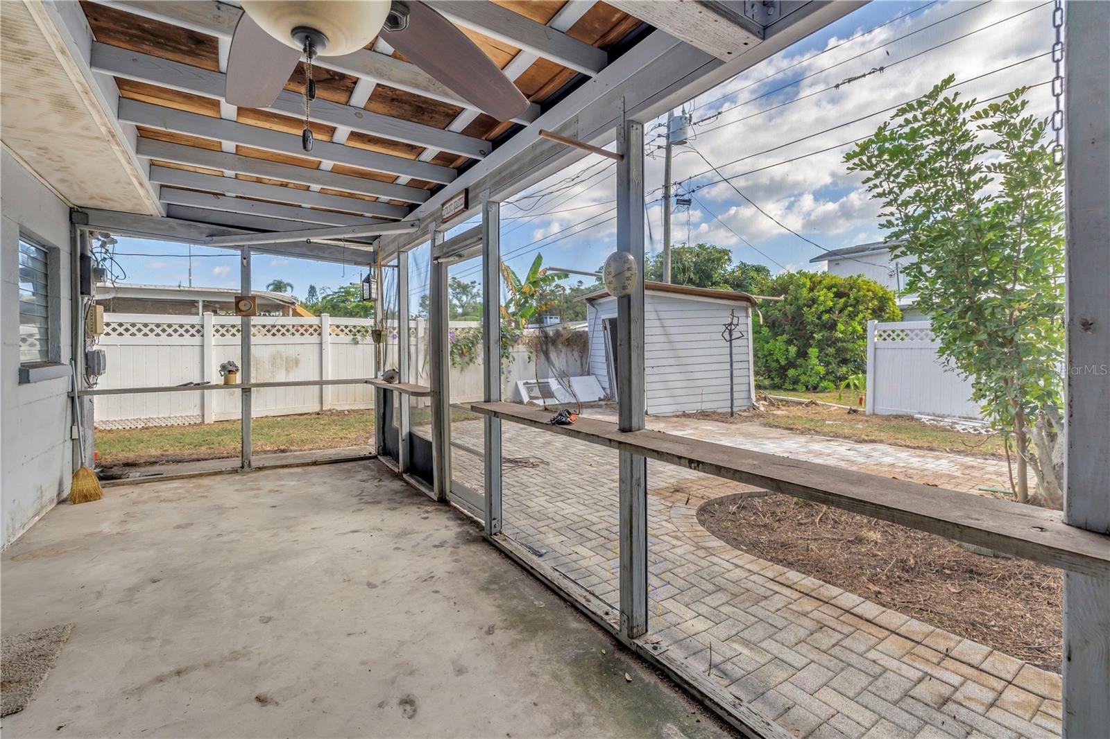 Image 27 of 31 For 5643 Murdock Avenue