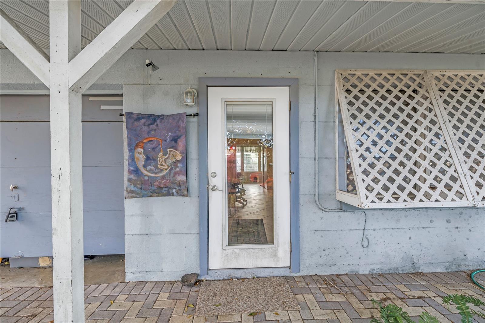 Image 5 of 31 For 5643 Murdock Avenue