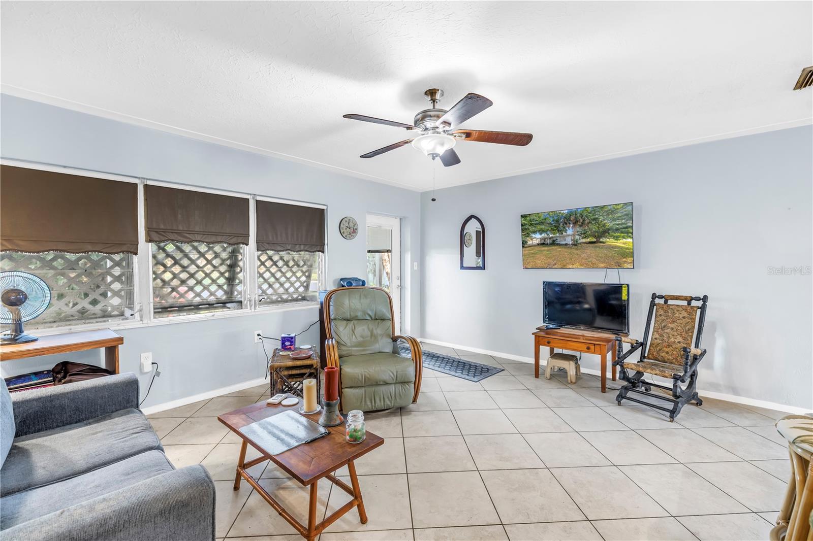 Image 8 of 31 For 5643 Murdock Avenue