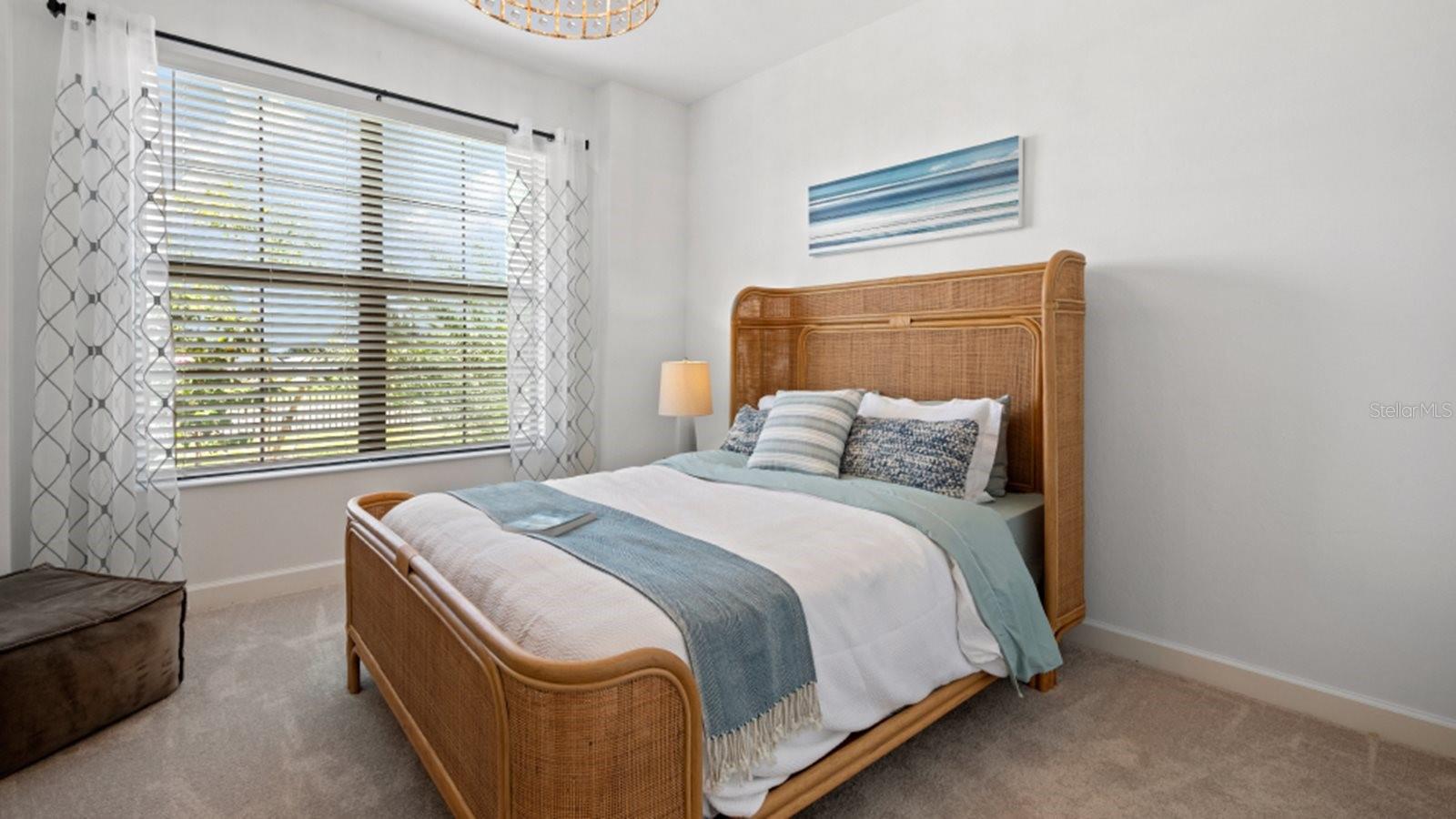 Image 4 of 27 For 16325 Tradewind Terrace