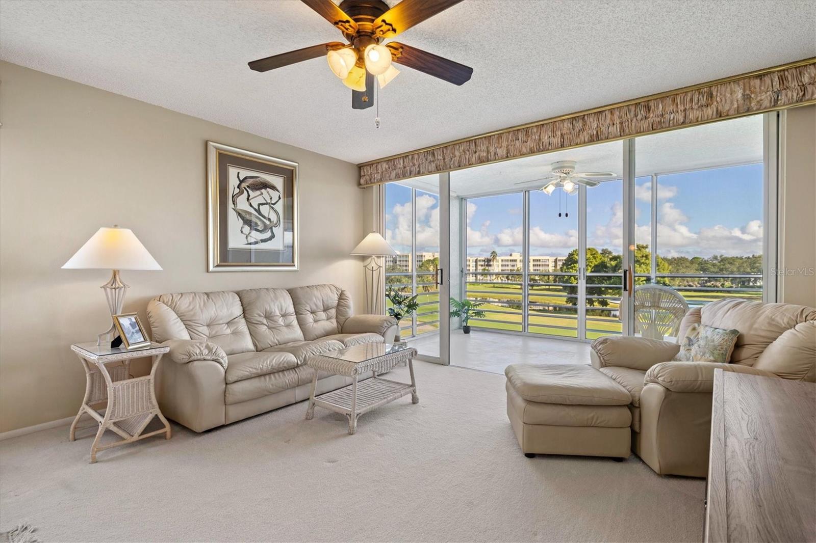 Image 24 of 97 For 4440 Fairways Boulevard 407