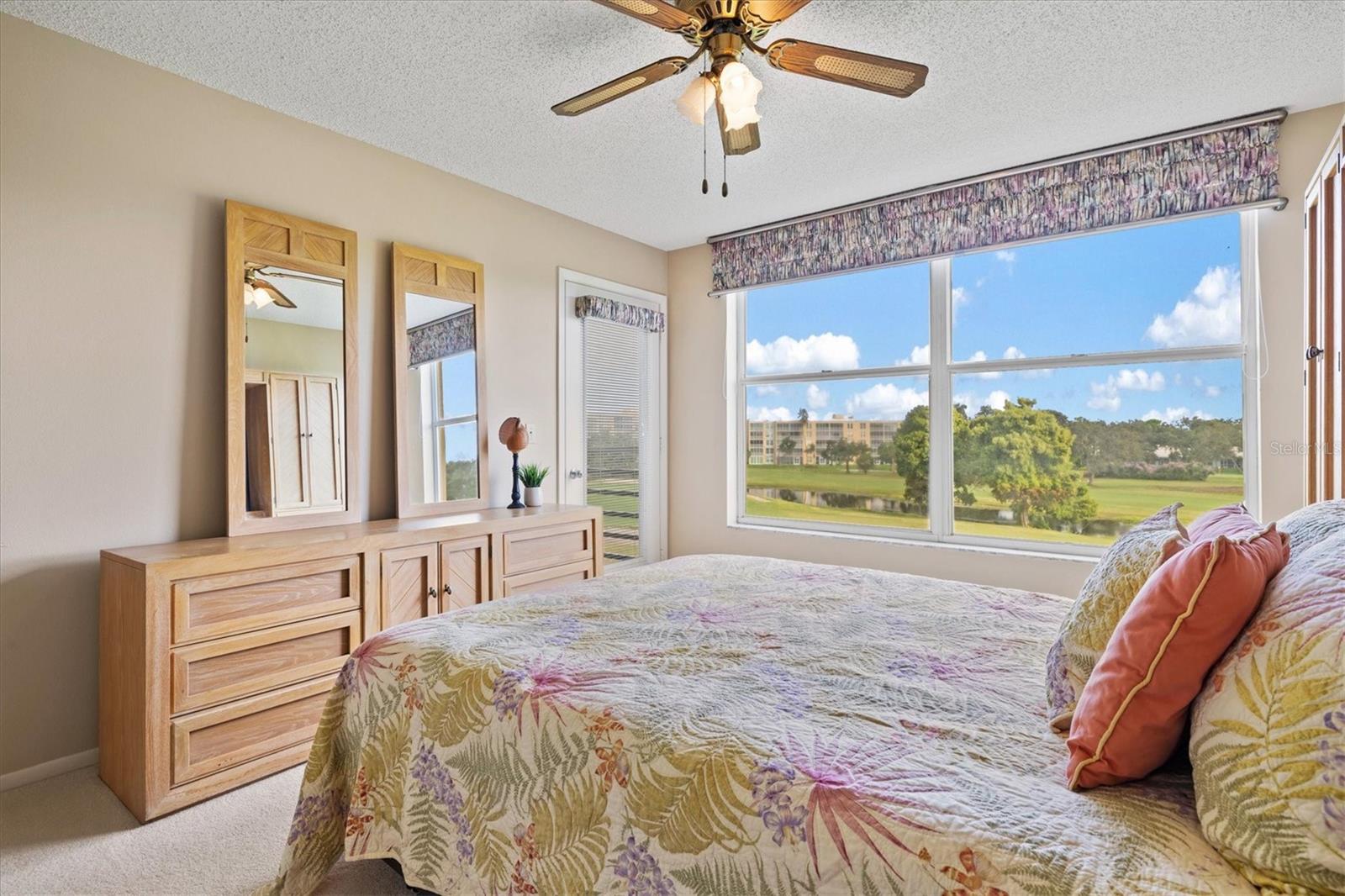 Image 29 of 97 For 4440 Fairways Boulevard 407