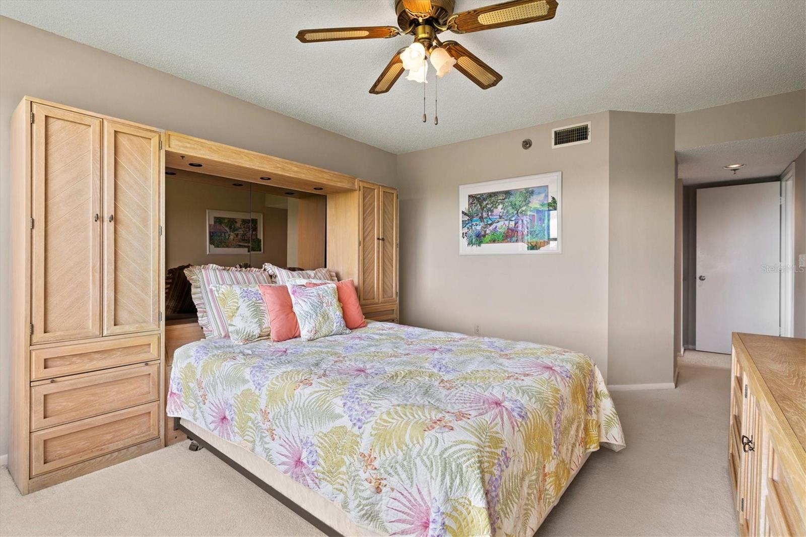 Image 30 of 97 For 4440 Fairways Boulevard 407