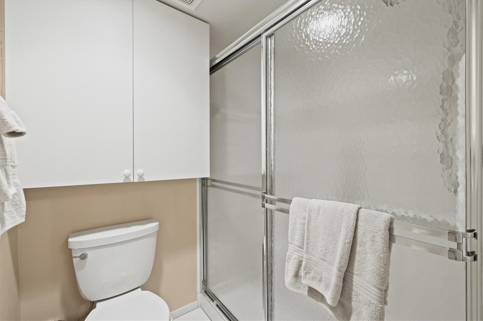 Image 35 of 97 For 4440 Fairways Boulevard 407