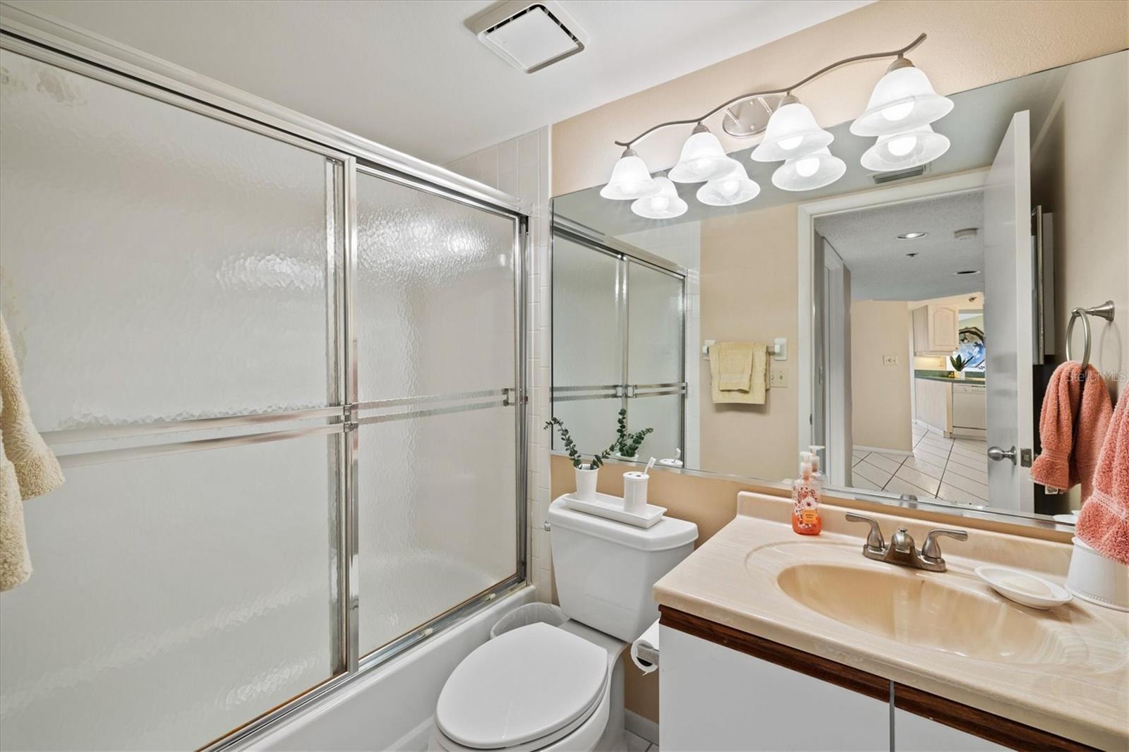Image 40 of 97 For 4440 Fairways Boulevard 407