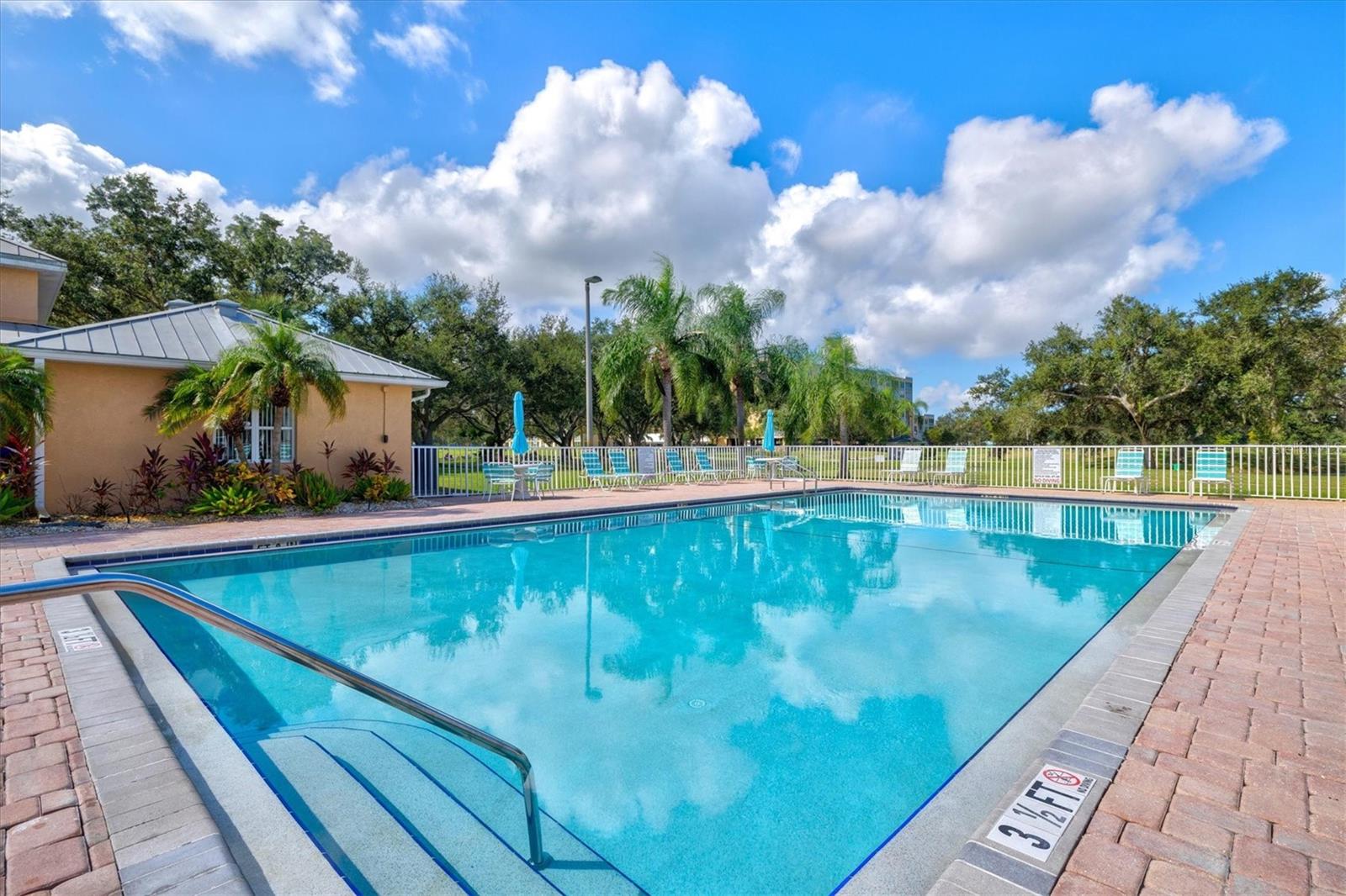 Image 77 of 97 For 4440 Fairways Boulevard 407