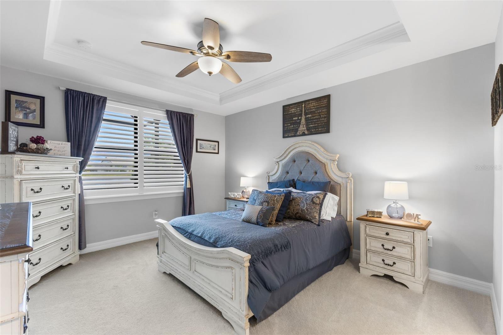 Image 17 of 34 For 13146 Borrego Street