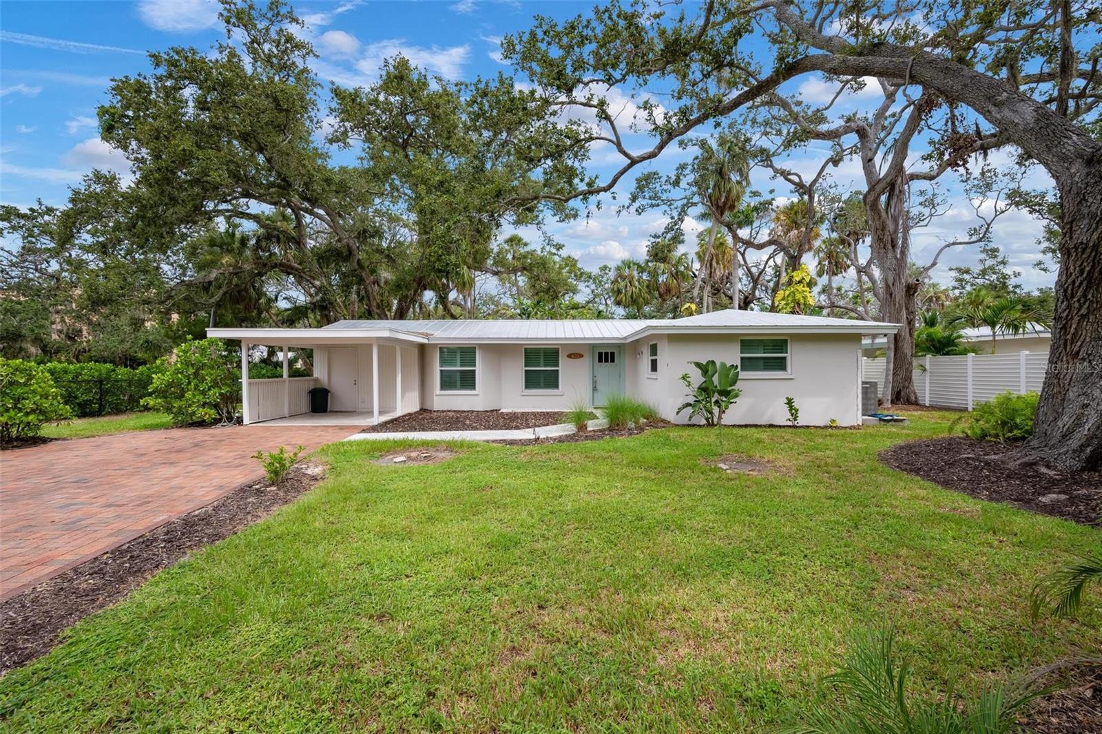 Details for 805 Tennessee Lane, SARASOTA, FL 34234